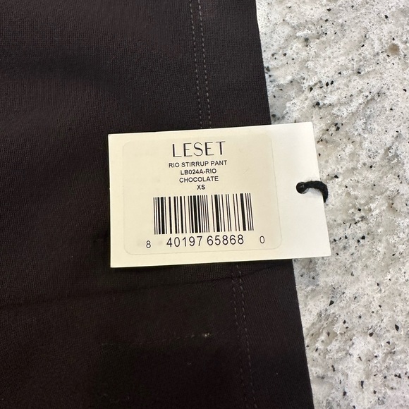 LESET Rio Stirrup Pant in Chocolate Size XS - Picture 5 of 6